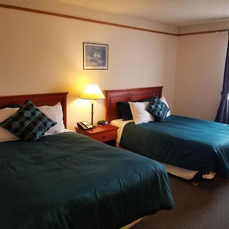 Moosomin Country Squire Inn Eksteriør bilde