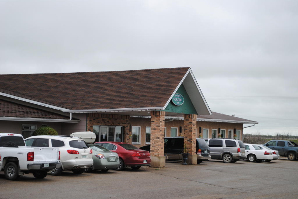 Moosomin Country Squire Inn Eksteriør bilde